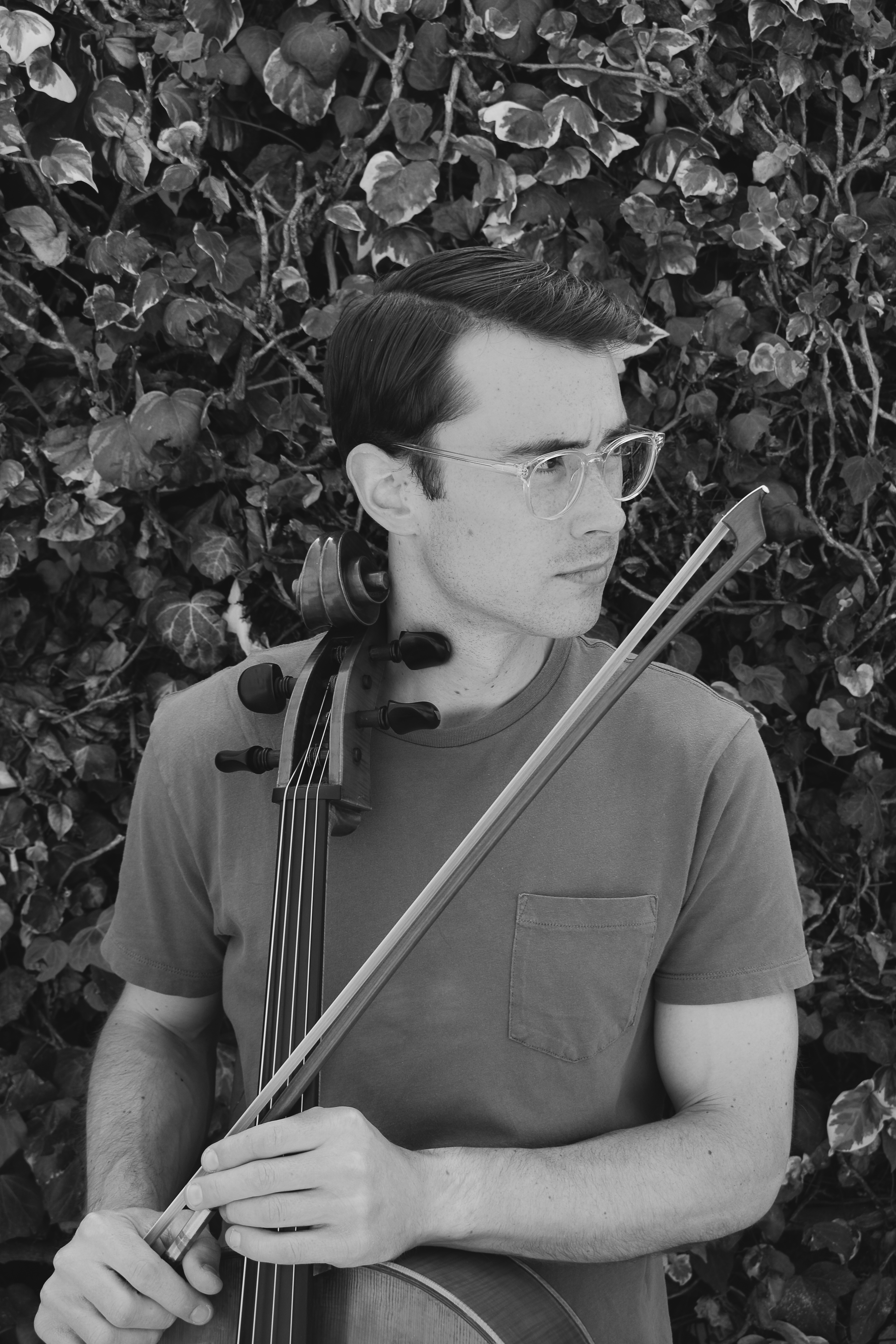 Timothy Winter performing